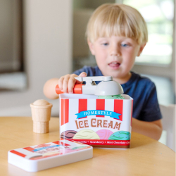 Melissa & Doug - Набор из 8 предметов "Магазин мороженого". 20155229