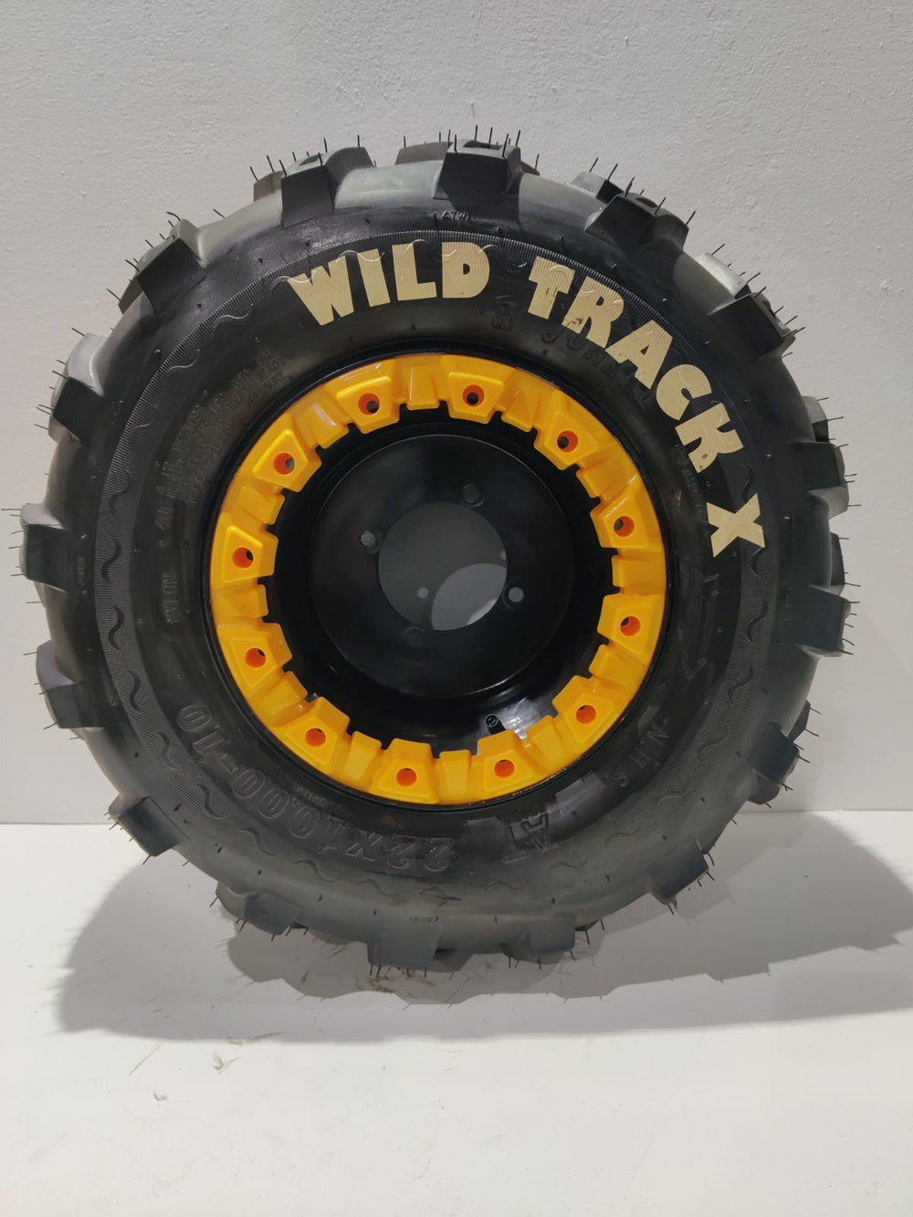 Колесо в сборе(штампованный диск) для квадроцикла WILD TRACK ATV 10" 23-7-10 (Правое)