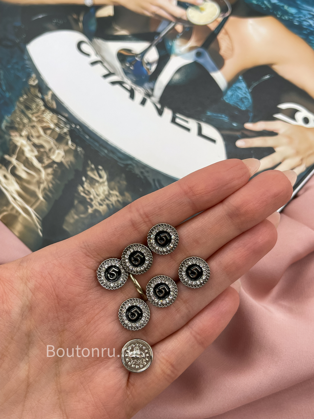 Пуговицы Шан.№5 с черной эмалью в серебре
