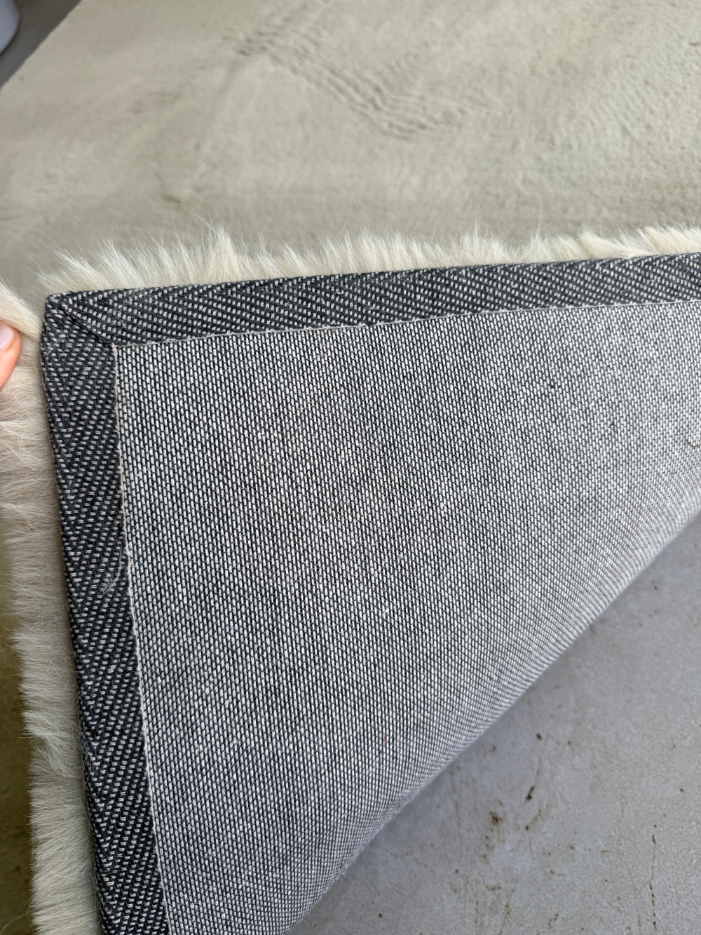 Ковер меховой имитация кроличьего меха