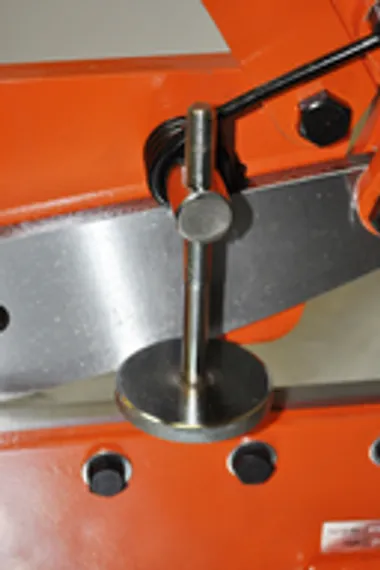 Электромеханическая гильотина Inanlar IMS 2060x3