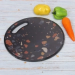 Доска разделочная пластиковая «Stone» 30*1см Крошка темная, круглая