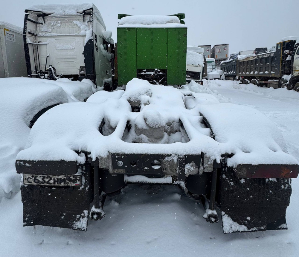 FAW JH6 6x4 Седельный тягач CA4250P25K15T1NE5A80 (Газовый, 12,5 л, 430 л.с., МТ)