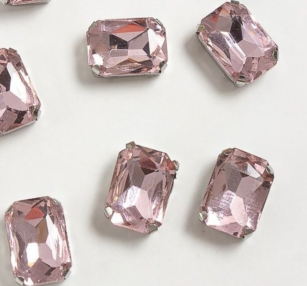 Стразы пришивные стекло в оправе, р. 14х10 мм, светло-розовый