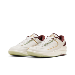 Мужские кроссовки Air Jordan 2 Retro Low 'Year of the Dragon' FJ3468‑100