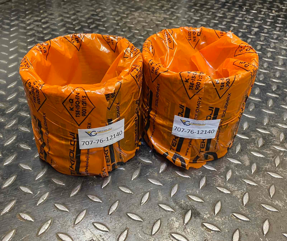 Втулка 707-76-12140