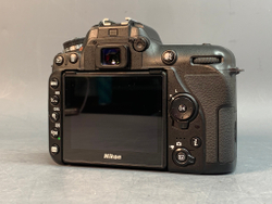 Nikon D7500 86.716 кадров