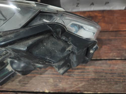 Фара левая LED Toyota Fortuner 2 15-20 Б/У Оригинал 810700KG40