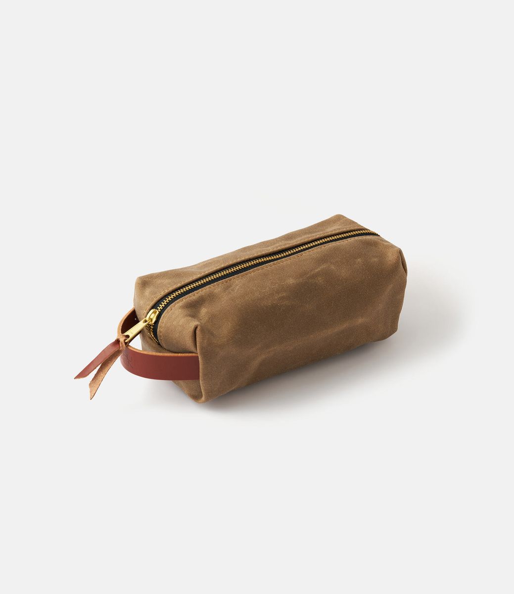 Joshu+Vela Dopp Kit in Canvas Tan Wax — несессер из хлопка