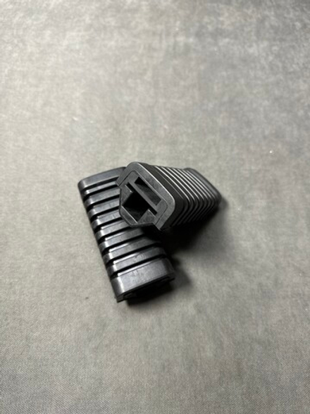 Резинки подножки водителя Альфа