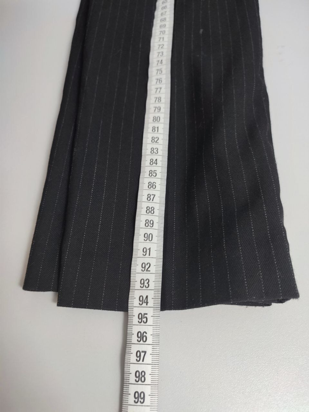 Брюки Uniqlo классические 42 размер