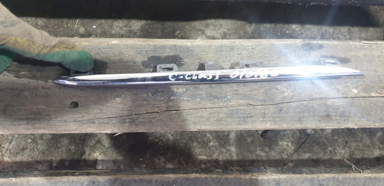 Молдинг решетки радиатора правый Mercedes V-Class (W447) 14-нв Б/У Оригинал A4478880485