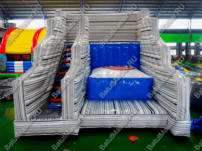 Надувная игра "Прыжок со скалы"