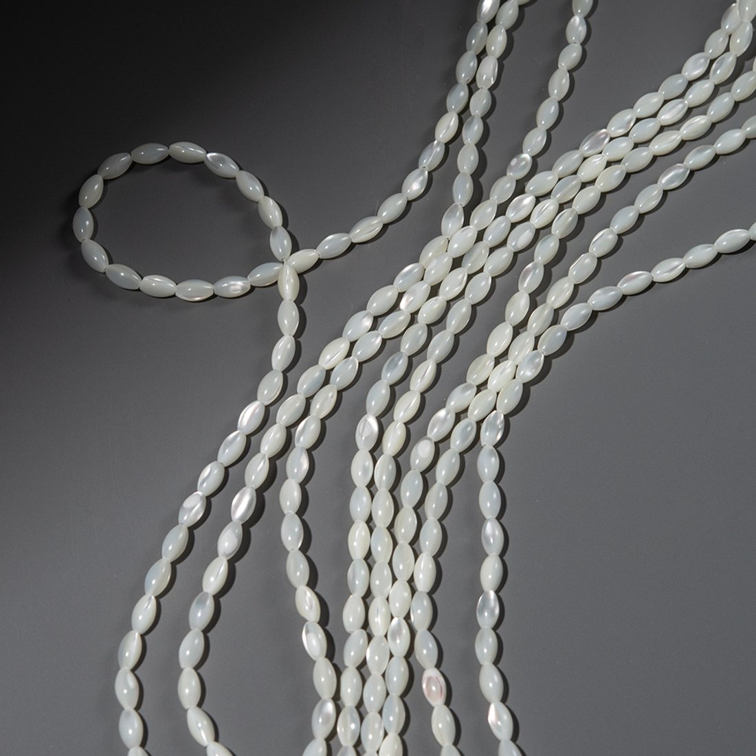 Перламутр морских ракушек "Рис", белого оттенка, 7*4мм