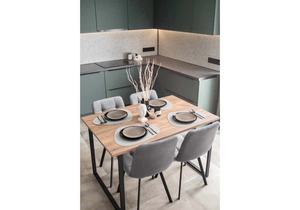 Стол деревянный Woodville Лиман 117 х 77 дуб крафт табачный, черный матовый, ножки черные