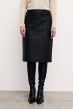 Skirt black color (wicker)