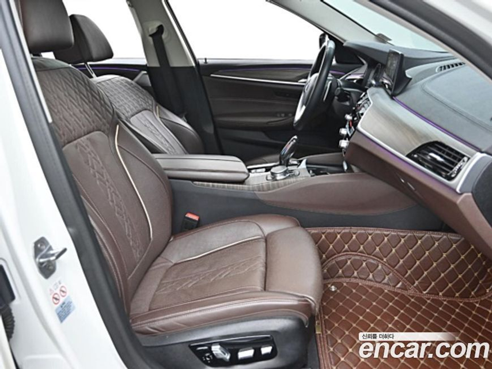 BMW 5 Series (G30) 530i Luxury Plus (09.2019)