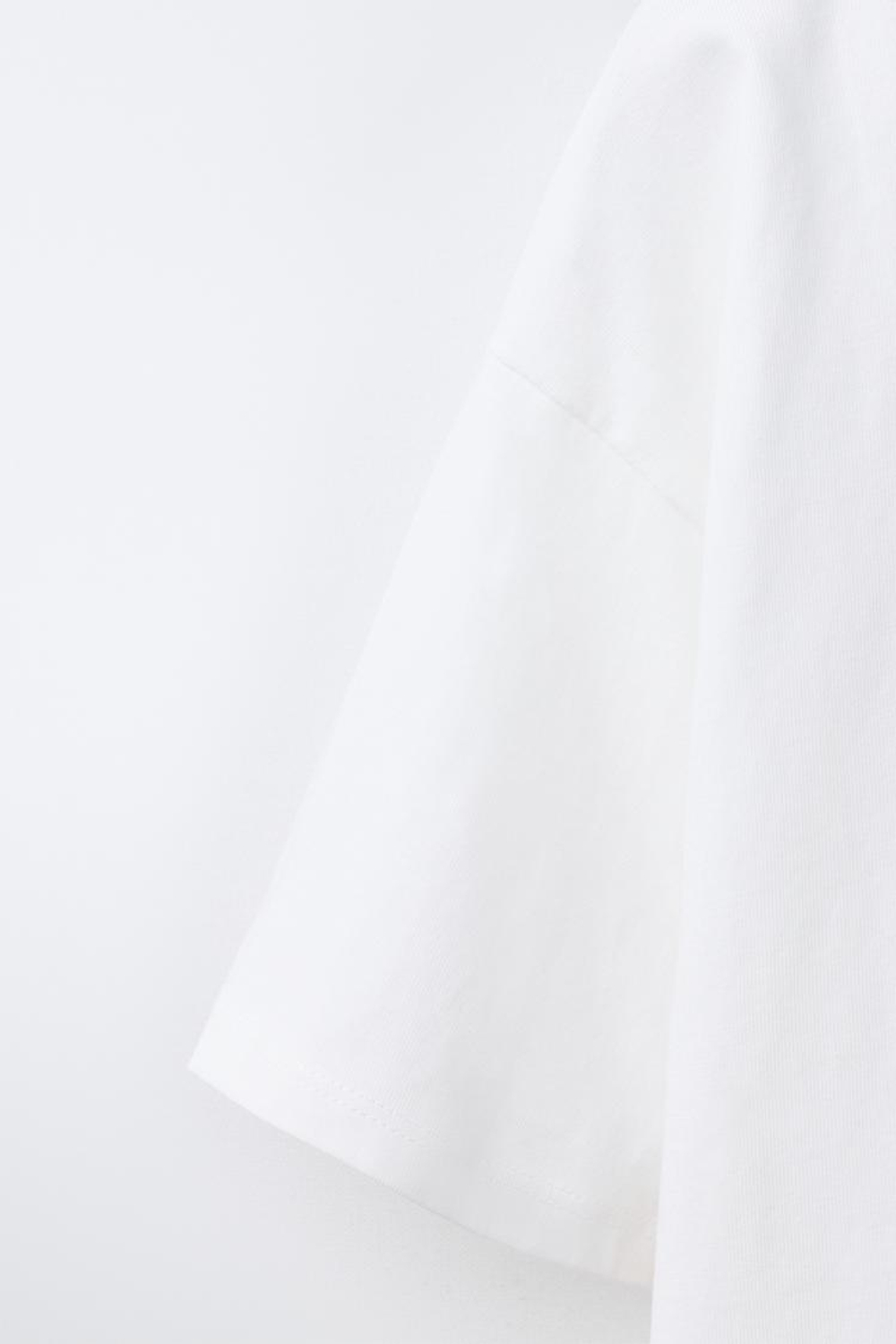 ZARA ФУТБОЛКА С ПРИНТОМ, БЕЛЫЙ