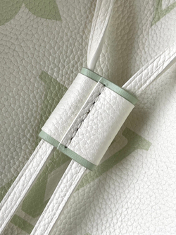 Louis Vuitton NeoNoe BB