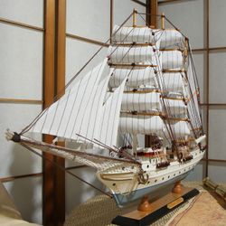 Meteor Lights Модель парусника ''Statsraad lehmkuhl'