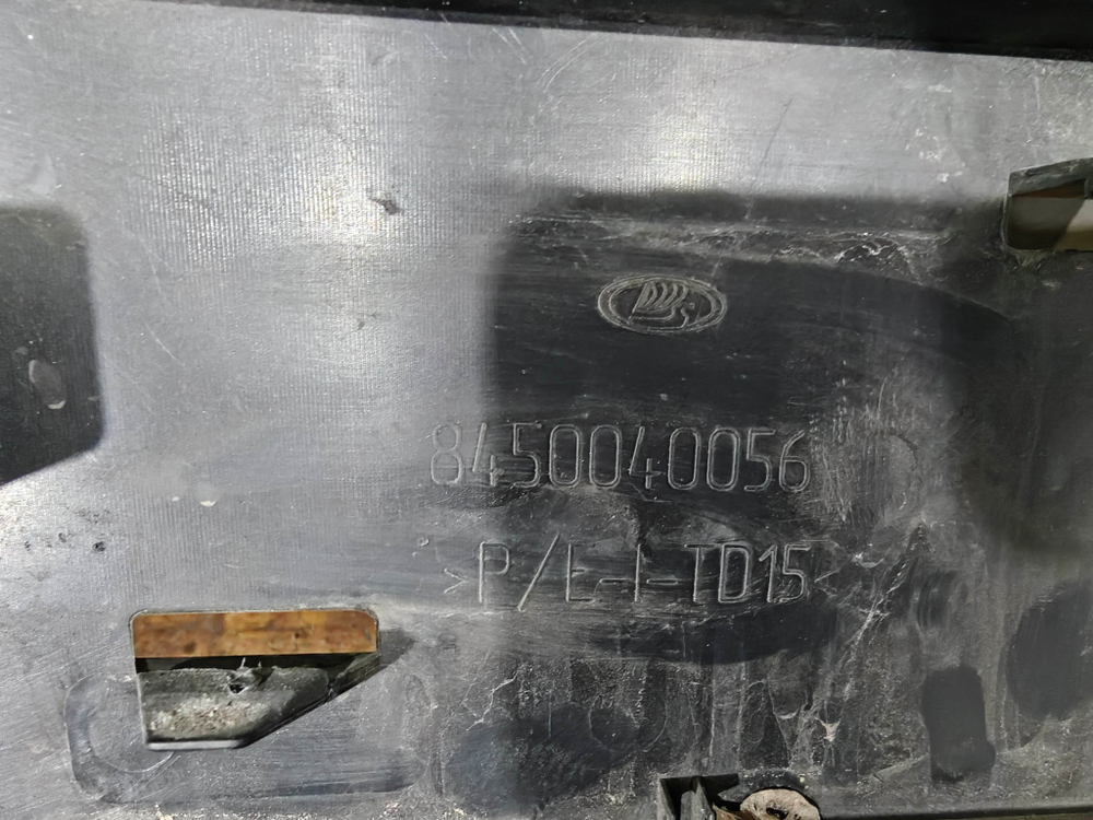 Бампер передний + решетка радиатора LADA Vesta Cross 22-нв Б/У Оригинал 8450040056