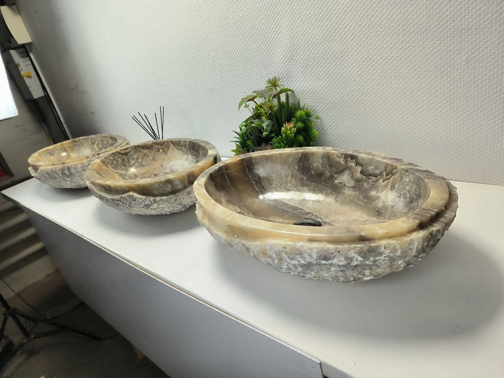 Раковина из оникса ТРИО! Oval Marmo Wave OO-62644 58*38*15