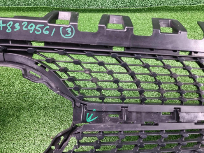 Решетка радиатора Mercedes A W177 (2018-2022)