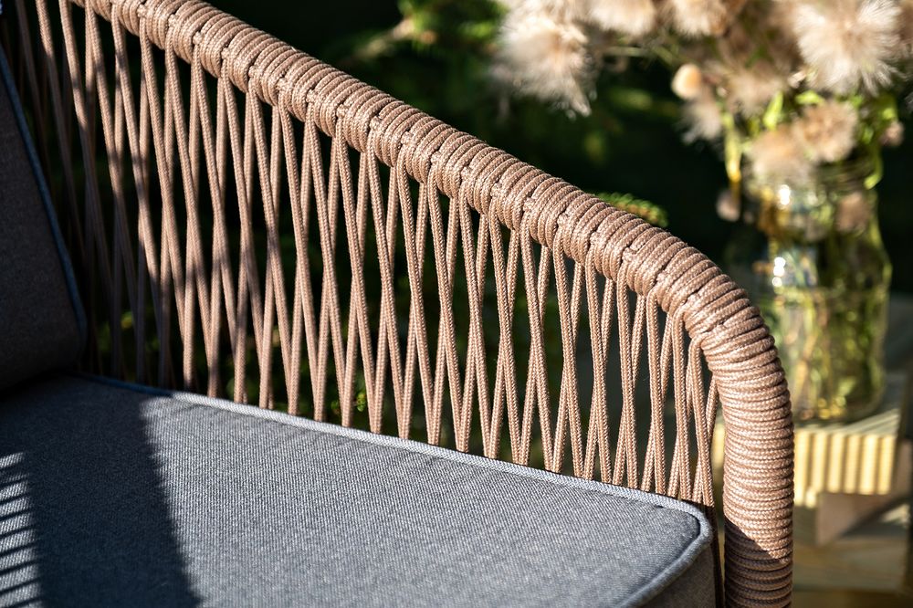 "Канны" лаунж-зона 5-местная из роупа со столом "Верона" (серый гранит), каркас алюминиевый коричневый, роуп коричневый