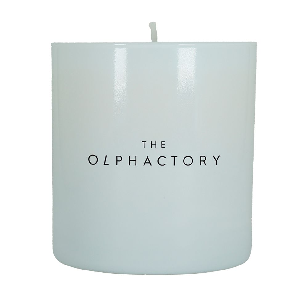 Свеча ароматическая The Olphactory, White Insignia, Amber Whisper, 60 ч