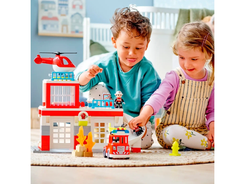 Конструктор LEGO Duplo 10970 Пожарная станция и вертолет