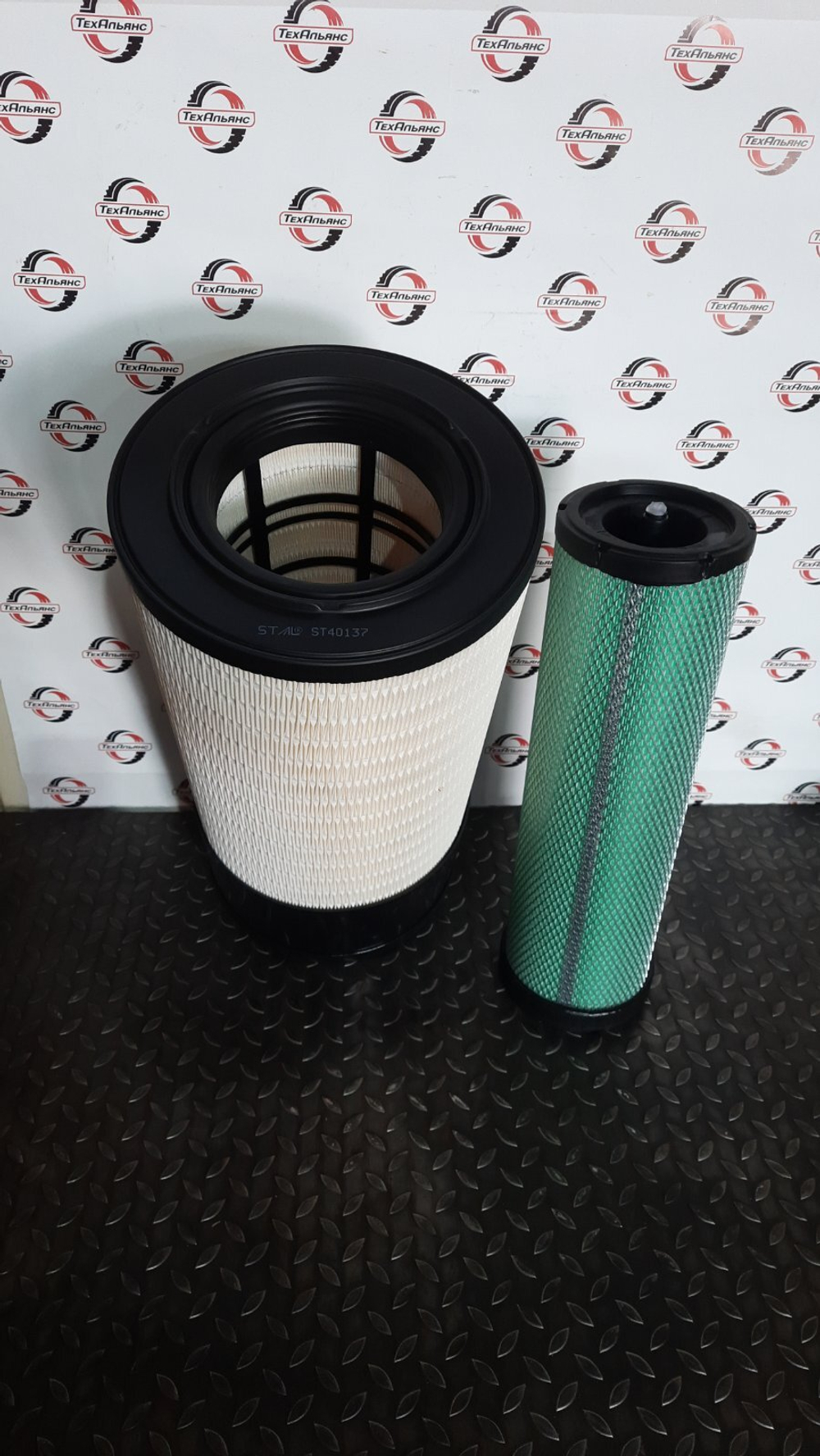 Фильтр воздушный Stal ST40137AB