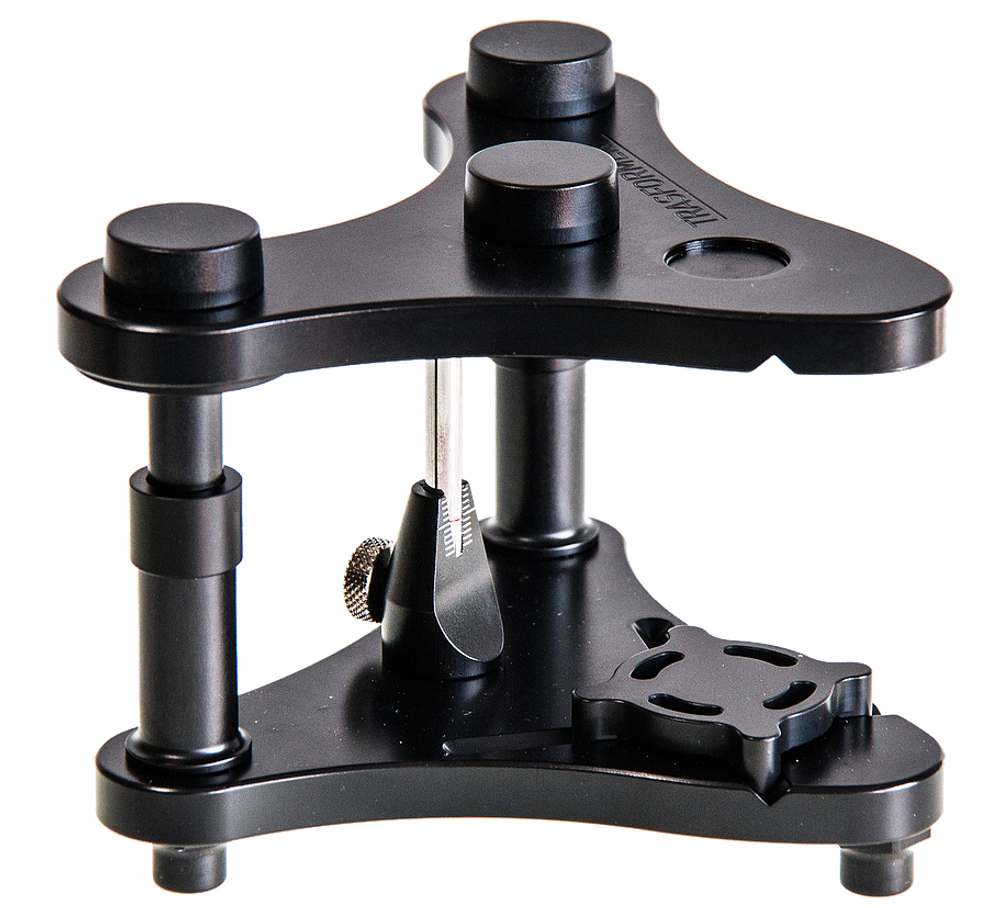 ARTICULATOR