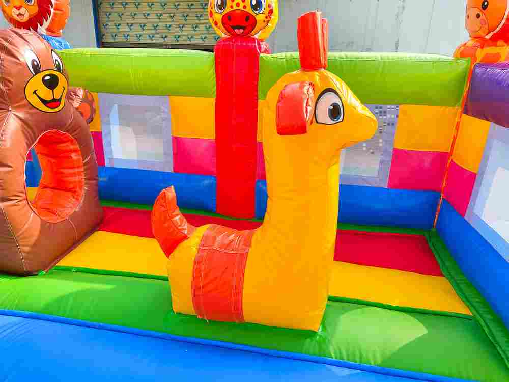 Коммерческий надувной батут «Тигриная страна 6», 10*6*5,5 м