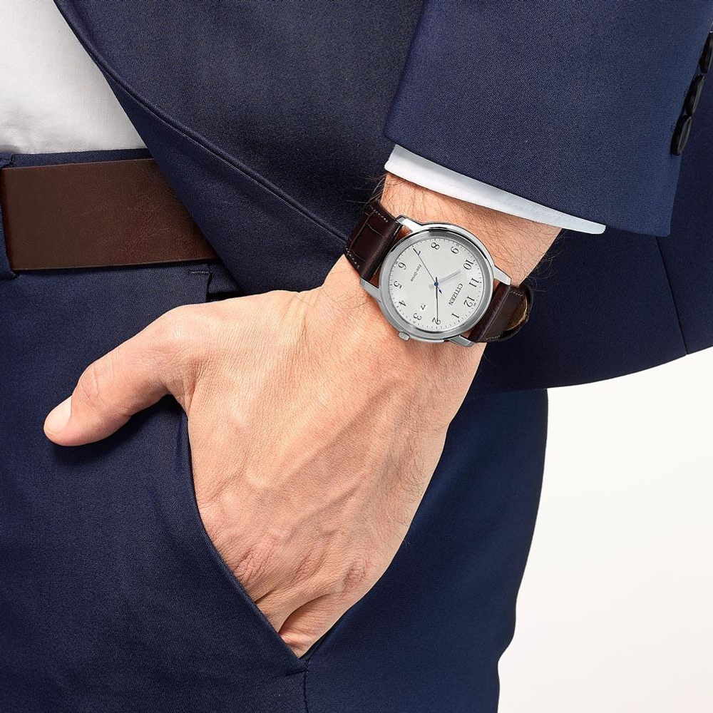 Мужские японские наручные часы Citizen AW1211-12A