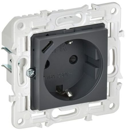 Розетка SKANDY 18Вт 16А с заземл. защ. шторки с USB C SK-R17T титан IEK SK-R14-16-U14-018-K48