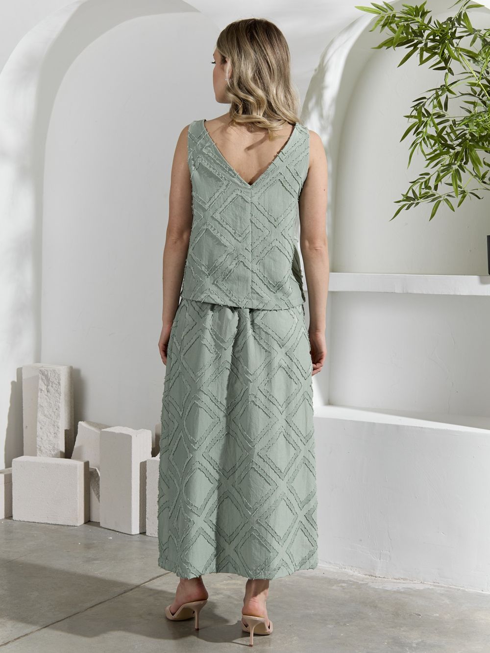 Костюм женский Ангелина-3 Виотекс ОЛИВКОВЫЙ