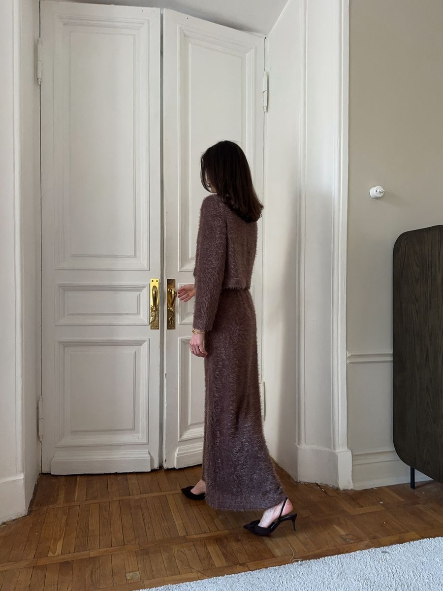 Юбка пушистая макси коричневая