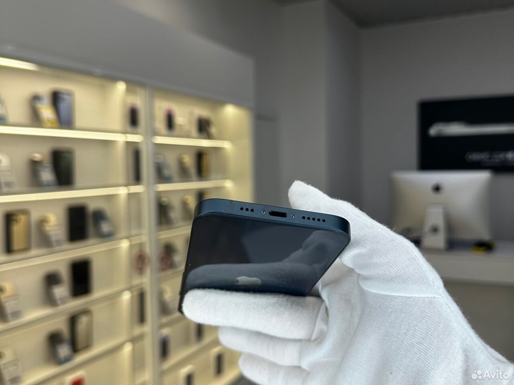 iPhone 13, 128 ГБ б/у