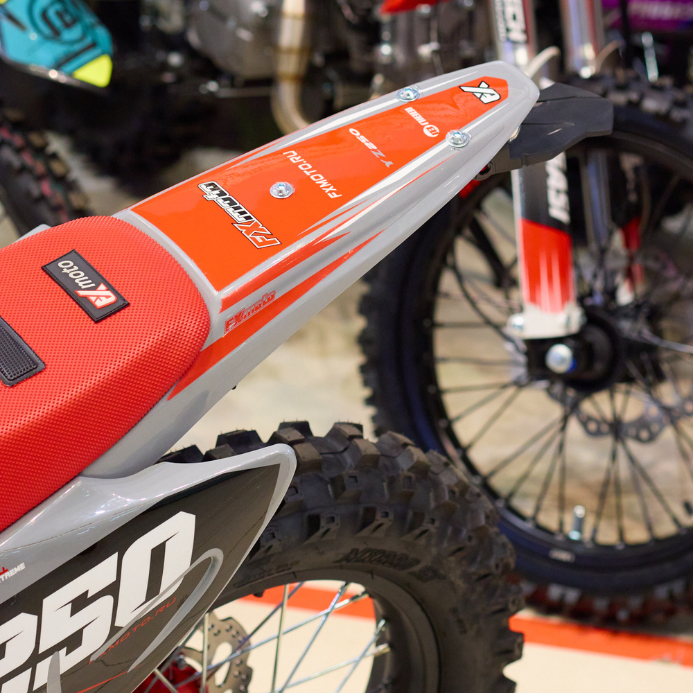 Кроссовый мотоцикл FXmoto YZ-250 21/18 Red/Grey