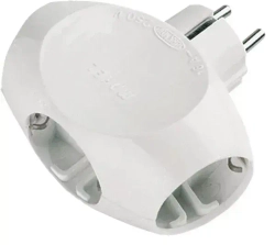 Тройник с заземлением 16А Makel