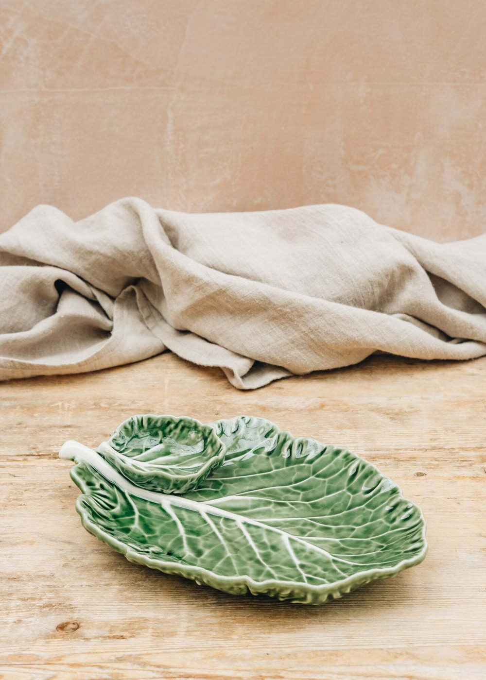 Блюдо для закусок и соуса Cabbage (28 см)