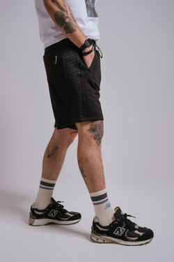 Шорты IAMREBEL Паттерн Черный