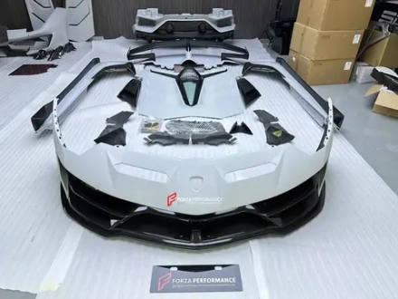 Карбоновый обвес переделка в LP770 SVJ для LAMBORGHINI AVENTADOR LP700 / LP720 / LP750 Ламборгини
