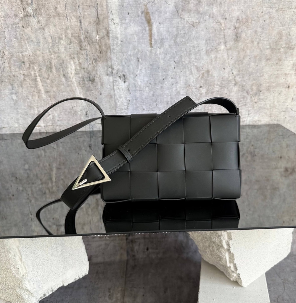 Сумка через плечо Bottega Veneta