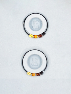 Комплект из чокера и браслета. Натуральный цельный янтарь