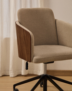 Офисный стул Madai из коричневого шенилла и ясеневого шпона