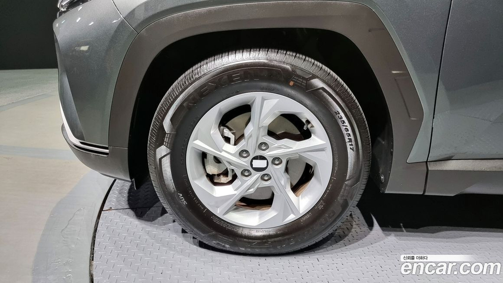 Hyundai Tucson (NX4) Дизель 2.0 2WD (03.2022)