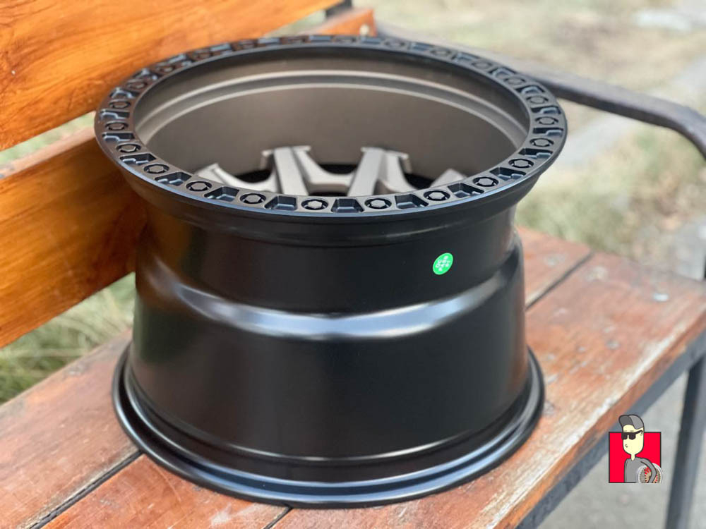 Комплект дисков OFF Road 15x10 et-44 6x139.7