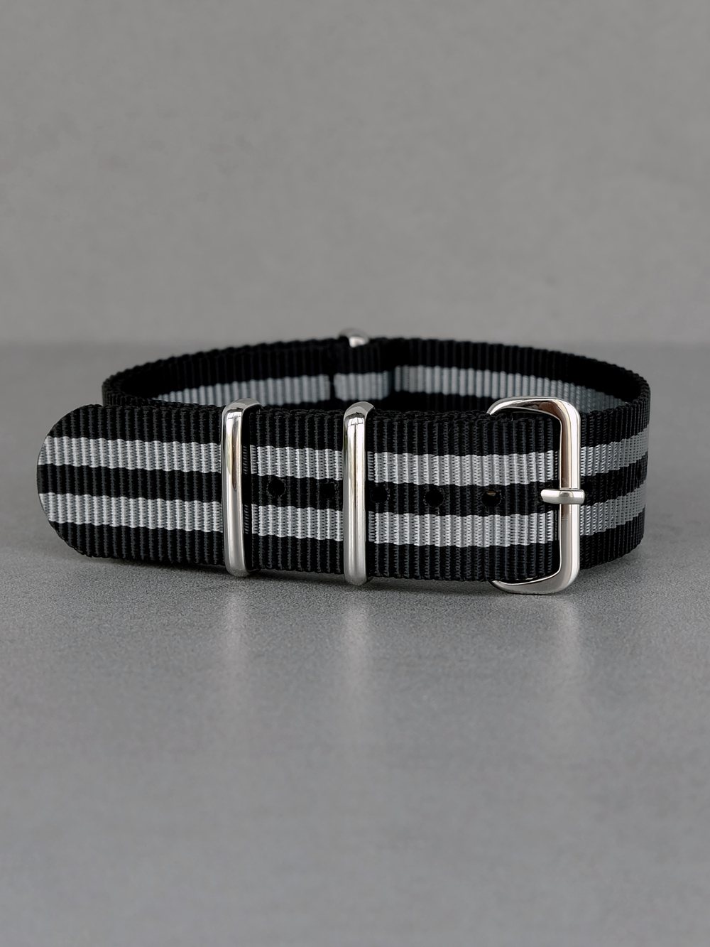 Nato Strap - нейлоновый ремешок для часов