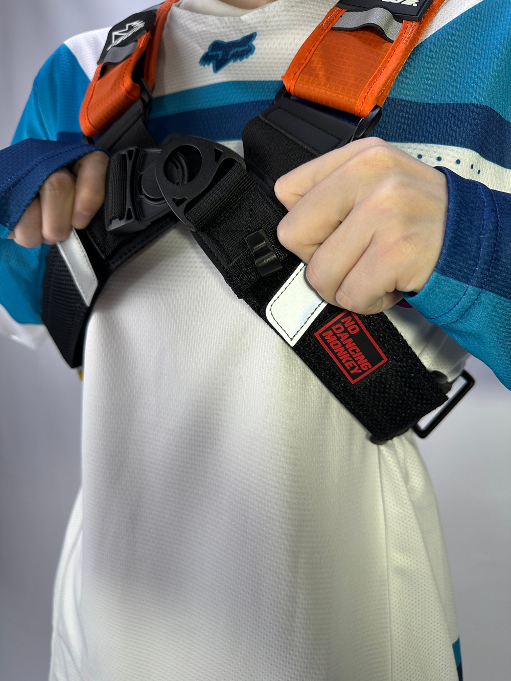 Рюкзак-гидропак USWE OUTLANDER 2L Hydration Pack (1.5L), Factory Orange